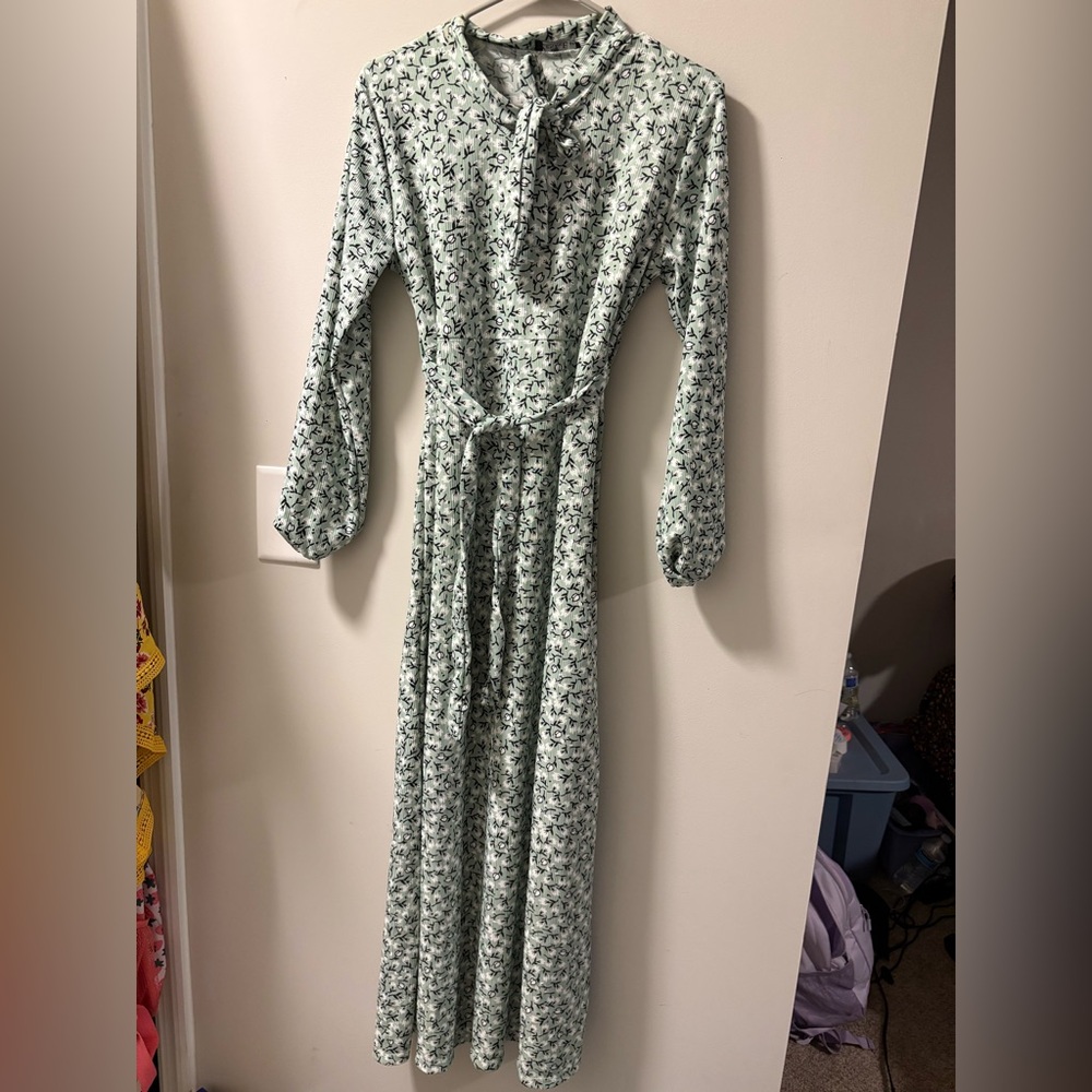 Floral Long Sleeve Maxi Dress
